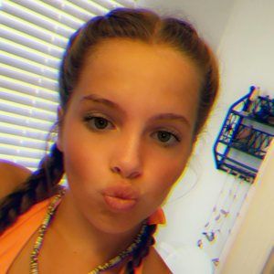 Meet your Posher, Raylynn